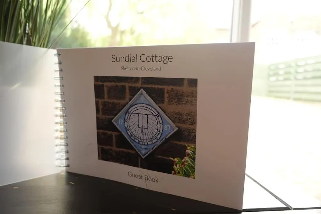 Dom wakacyjny Sundial Cottage, Stunning 3 Bed Cottage With Hottub Skelton